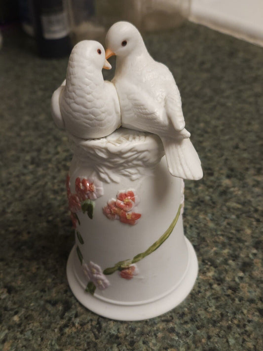Enesco 1986 Betty Chaisson “Forever Love” Wedding Bell Porcelain Doves Floral Enesco