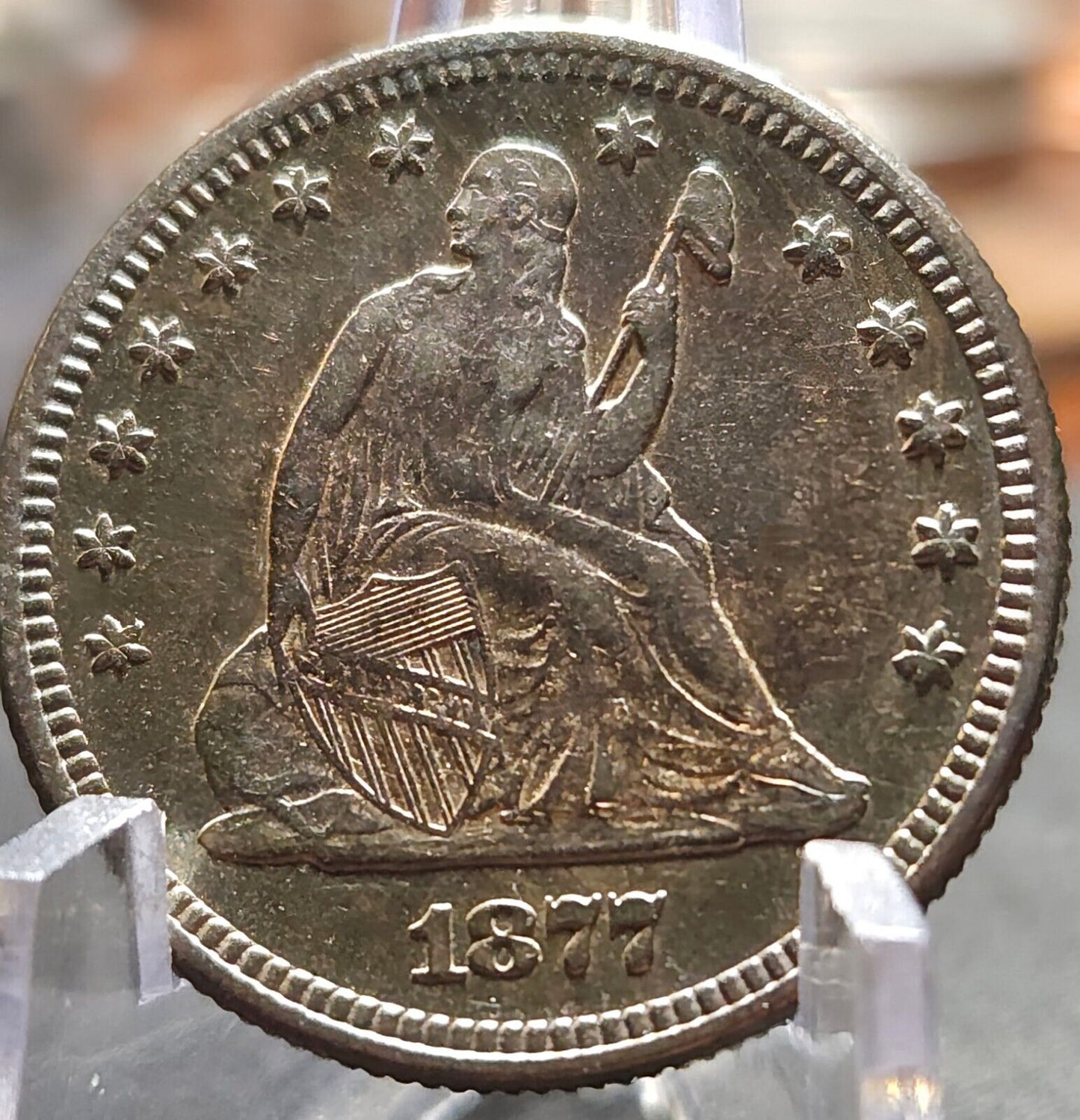 1877 Seated Liberty Quarte Monster Toned